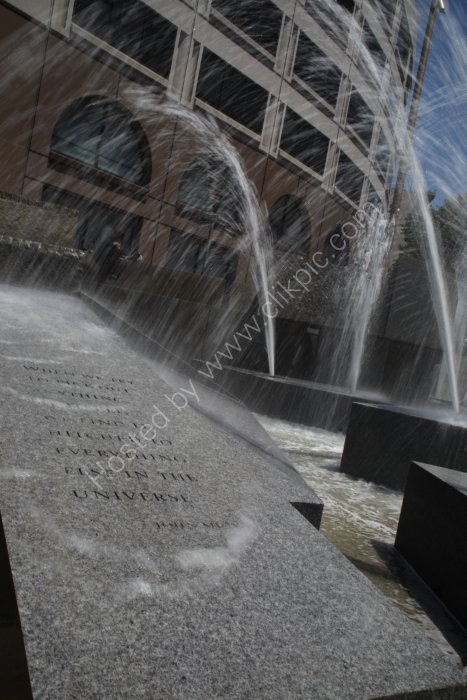 Fountains @ the UN Plaza in San Francisco.