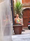 Sicilians Chatting, Syracusa