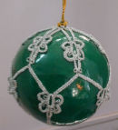 AC301 Papier-mâché and Tatted Christmas Bauble 