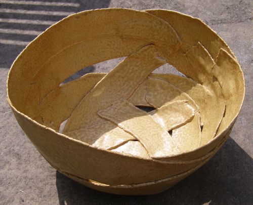 Ribbon Bowl Stoneware 40cm diameter