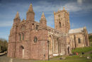 St Davids Cathedral (Eglwys Gadeiriol Tyddewi)