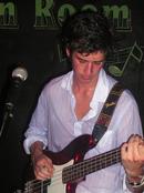 Phil - Bassist
