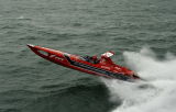 Red FPT wins the British Powerboat Festival