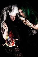Roze Thorn & Nickie Hobbs