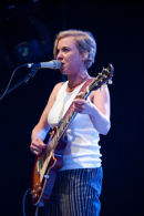 THROWING MUSES