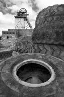 Newstead pit - the headstock
