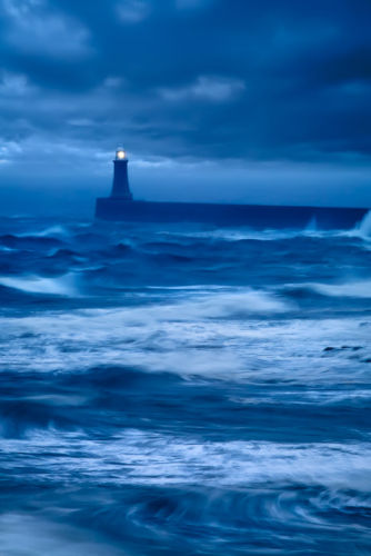 IMAGE: http://www1.clikpic.com/geofflove/images/Tynemouth%20Wet%20Sept%2008%20131.jpg