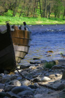 The boat is ready and the witching hour begins