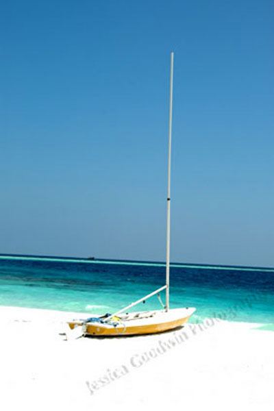 Sailing boat