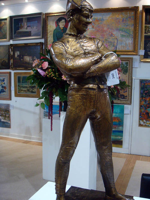 sculpture plinths available