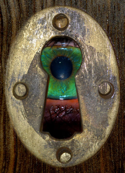 Peephole