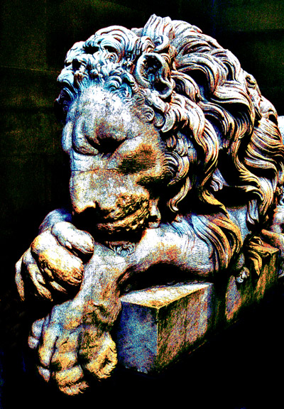 Chatsworth lion