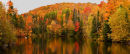 Lac automnal en pleines couleurs