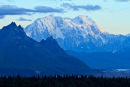 Mont Hunter sous les premiers rayons du soleil