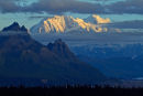 Mont Hunter au lever du soleil