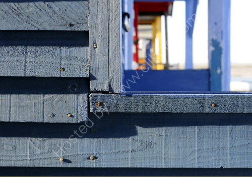 Huts 3 (2914)