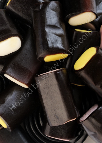 Treats (4096)