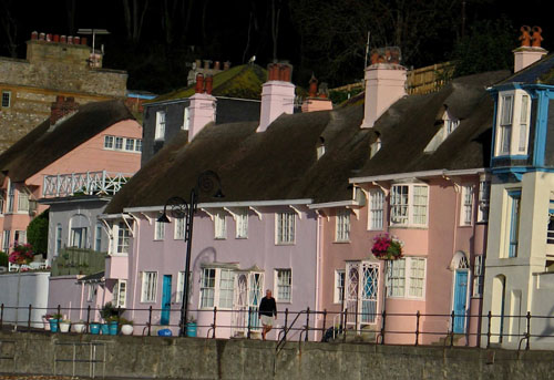 Morning on The Marine Parade, Lyme Regis