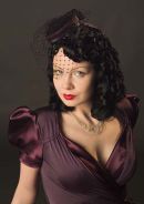 Fiona - designer