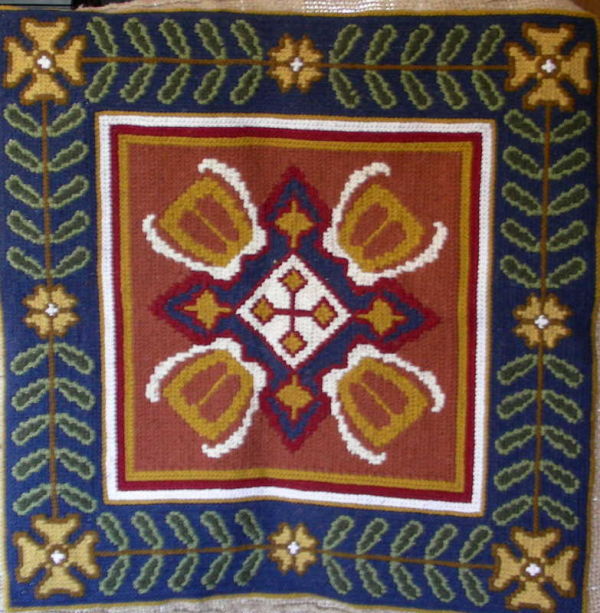 �Seteais� Arraiolos cushion. Please ask us for prices as they depend on size.
From �99
