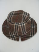 100% wool hat.
Size: M. �10