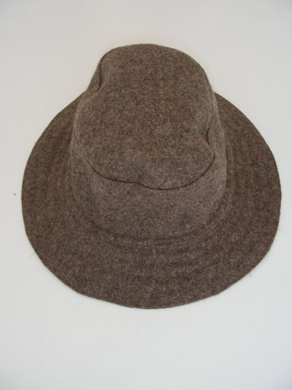 100% Lambs Wool hat.
Colour: Light Brown.
Size: M. Price: WAS �15, NOW �10

Wholesale available.