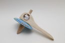 Wooden spinning top
�9
