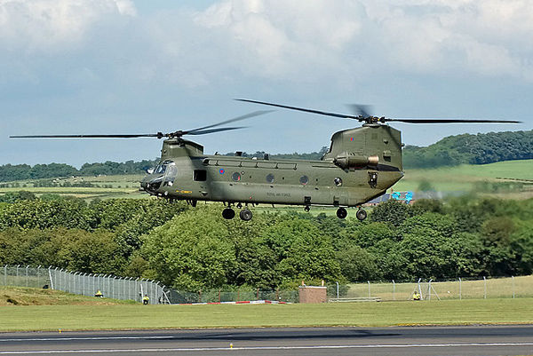 RAF Boeing Vertol Chinook HC2 ZA677
