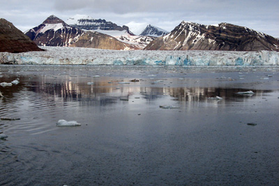 Kongsbreen, glacier.