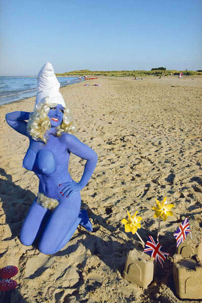 smurfette2_thegirls.co.uk.jpg